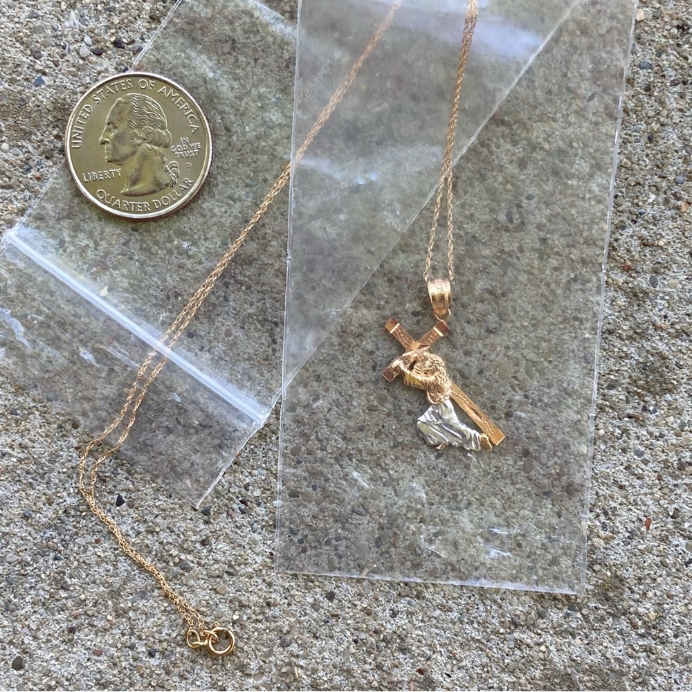 10K Jesus Carrying Cross Necklace